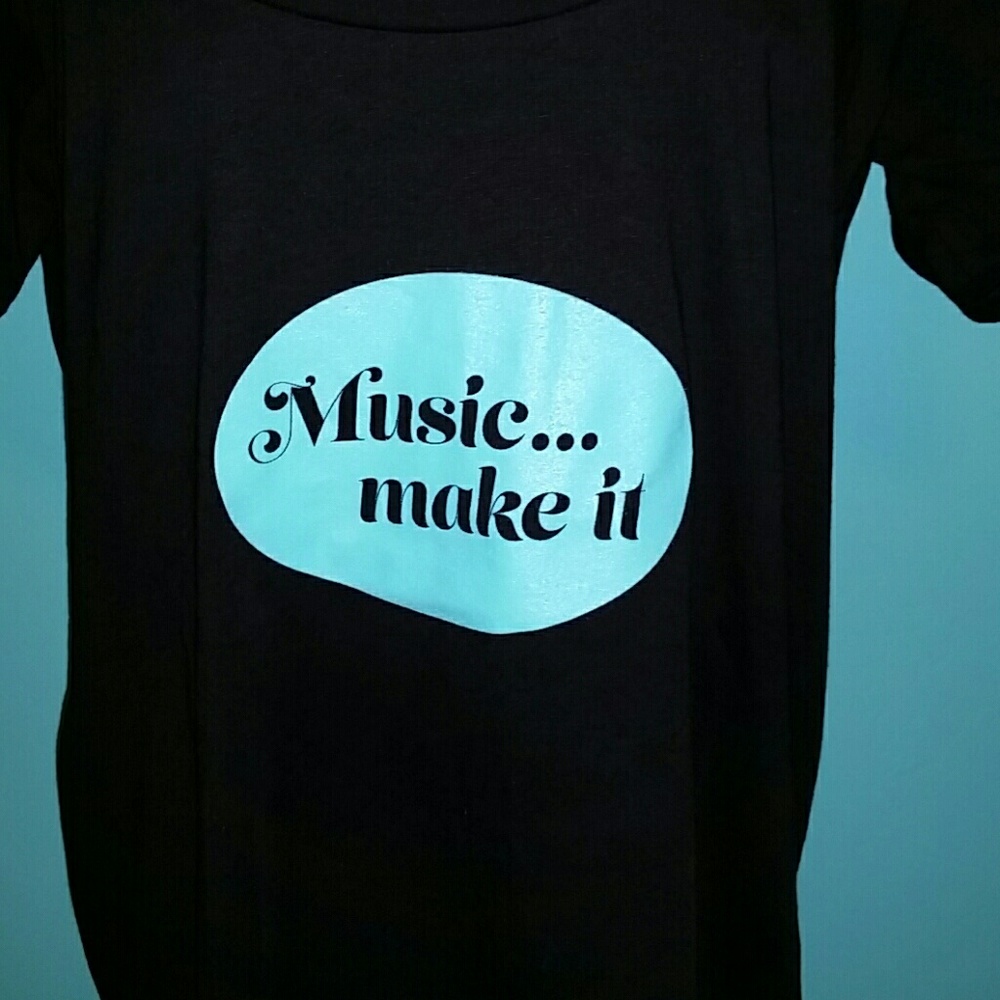 Music scoop neck tee
